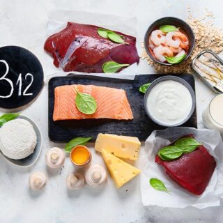 GrupoFarma Ecuador Novedades Vitamina B12 320x320 1-grupofarmadelecuador